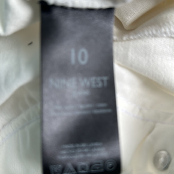 Jeans - Picture 3 of 3